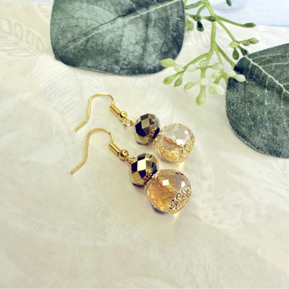 3/$25 Faceted Glass Earrings - Pick Your Fave! - Picture 2 of 16